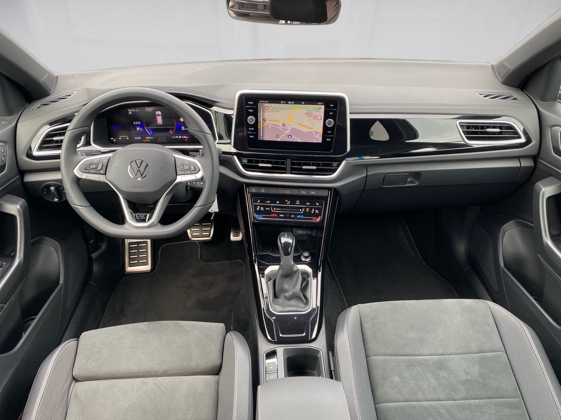 T-Roc 1.5 TSI R-Line DSG AHK Navi ACC LED+ RFK
