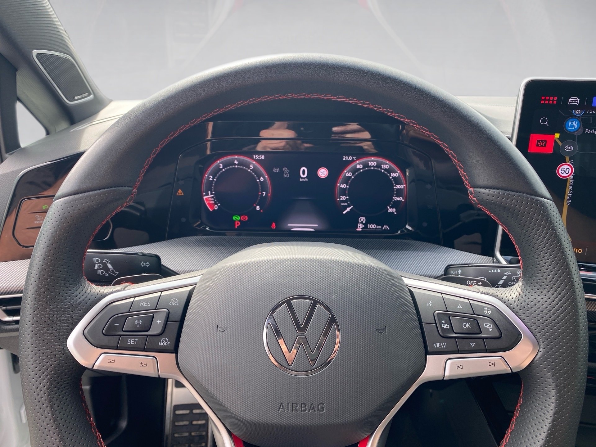 Golf VIII 2.0 TSI GTI Clubsport Black Style DSG Akrapovic 270 km/h