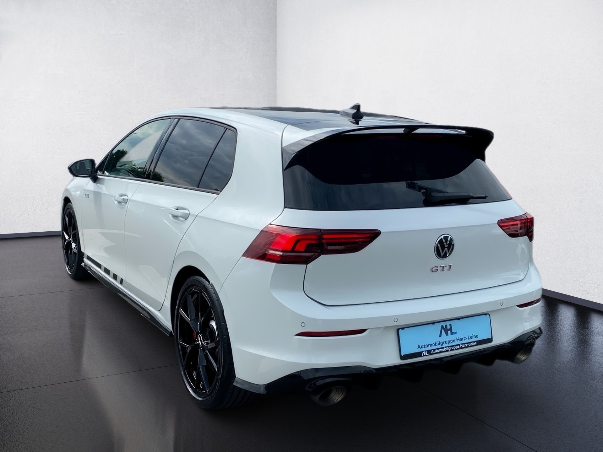 Golf VIII 2.0 TSI GTI Clubsport Black Style DSG Akrapovic 270 km/h