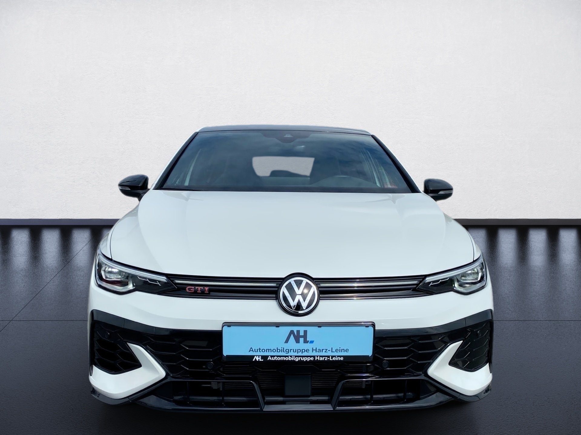 Golf VIII 2.0 TSI GTI Clubsport Black Style DSG Akrapovic 270 km/h
