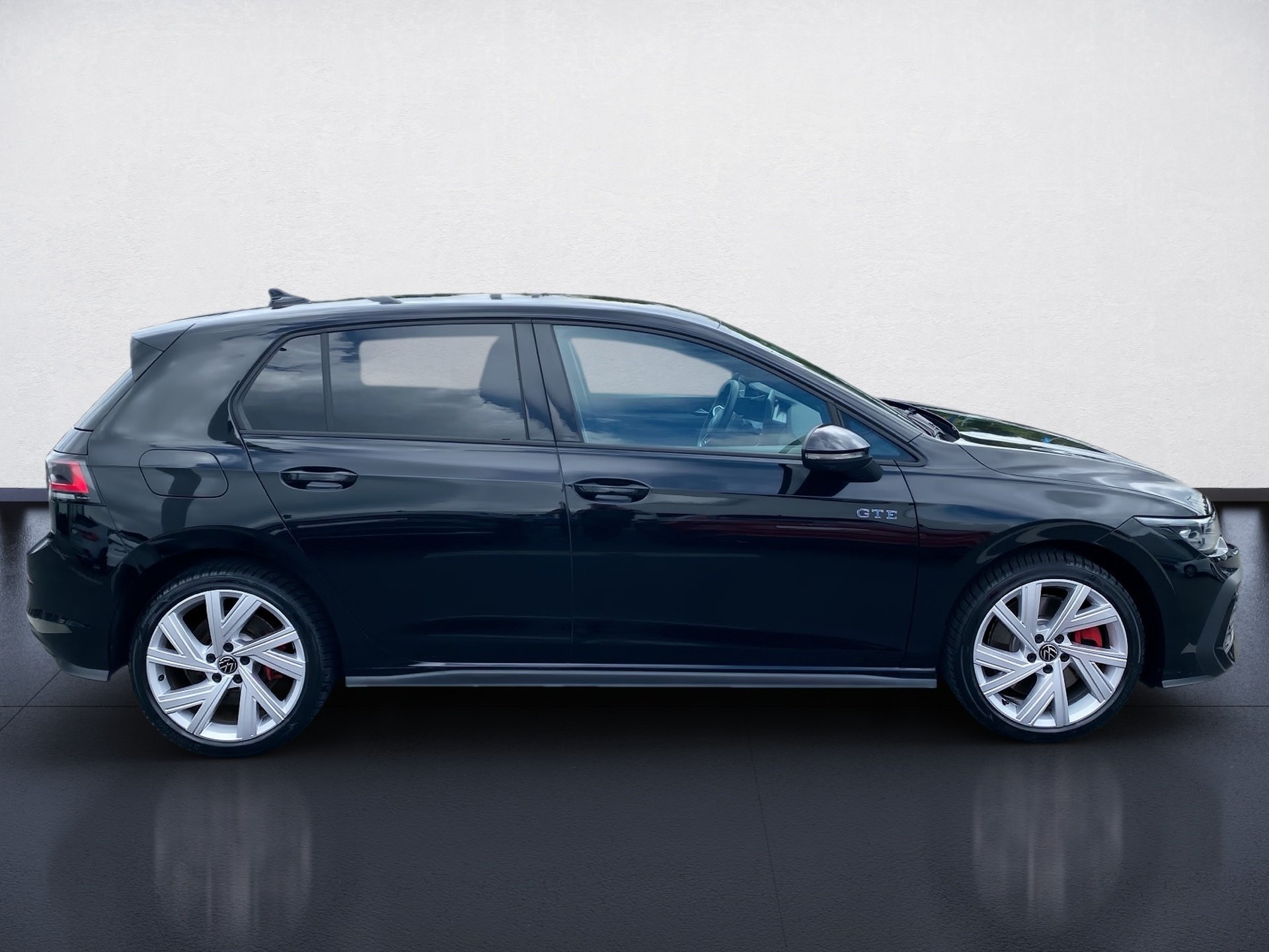 Golf VIII GTE 1.5 eHybrid DSG BlackStyle Matrix AHK HuD Navi ACC DCC