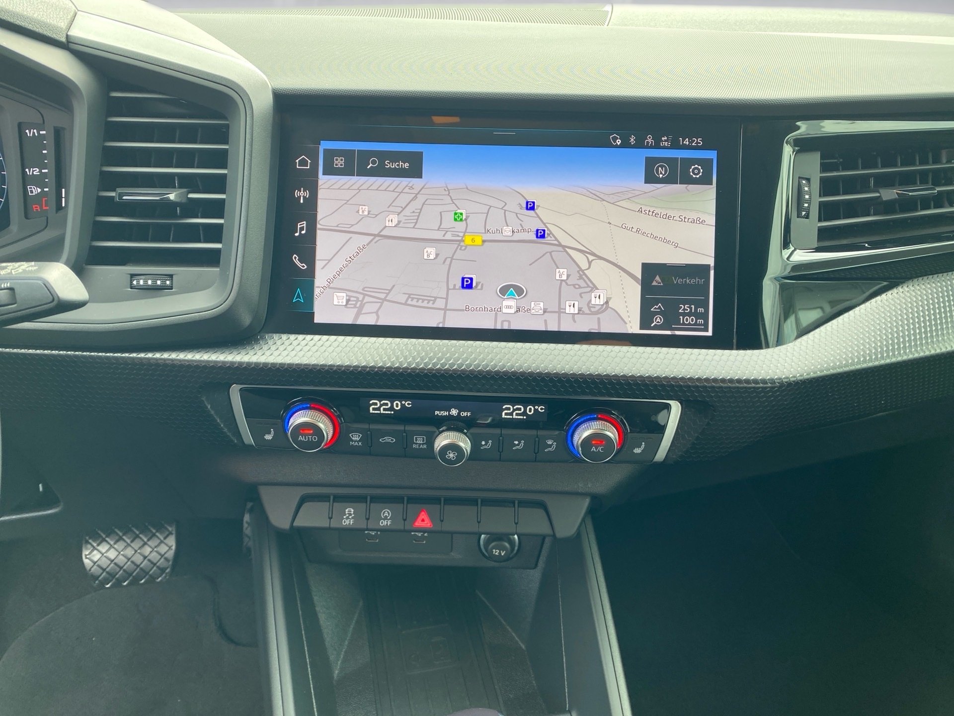 A1 Sportback 30 TFSI S line S-tronic LED Navi SHZ