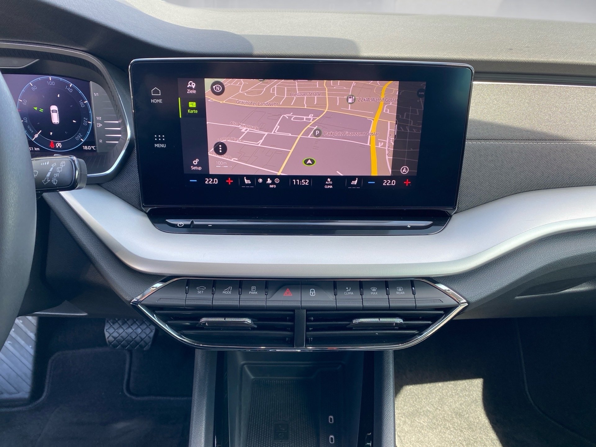 Octavia Combi 2.0 TDI Selection Plus DSG LED Navi HuD RFK PDC SHZ