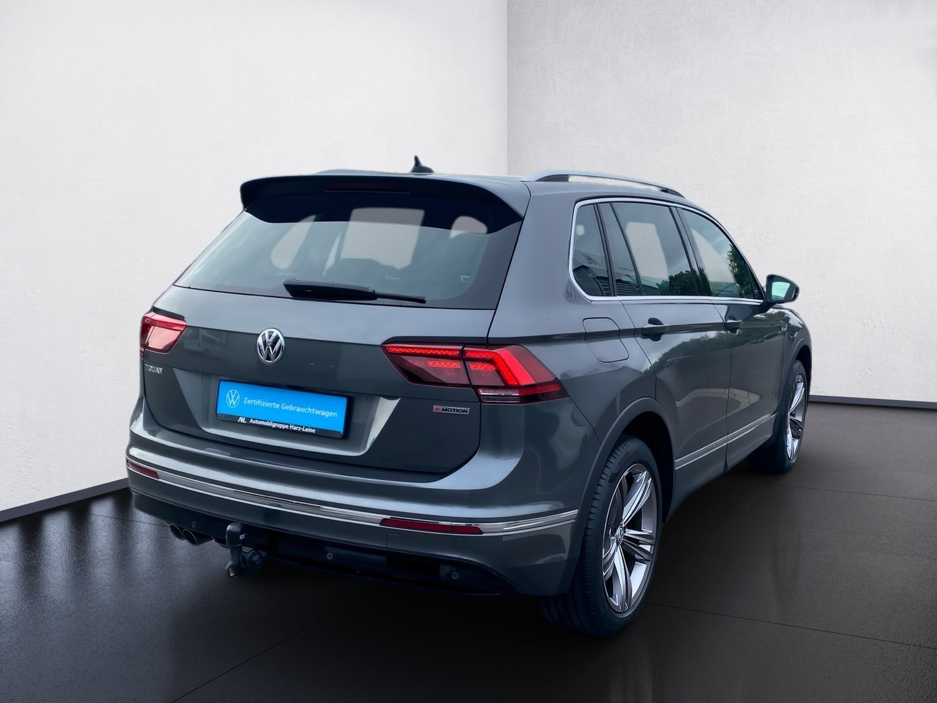 Tiguan 2.0 TDI R-Line 4M DSG LED Navi AHK Standhzg.