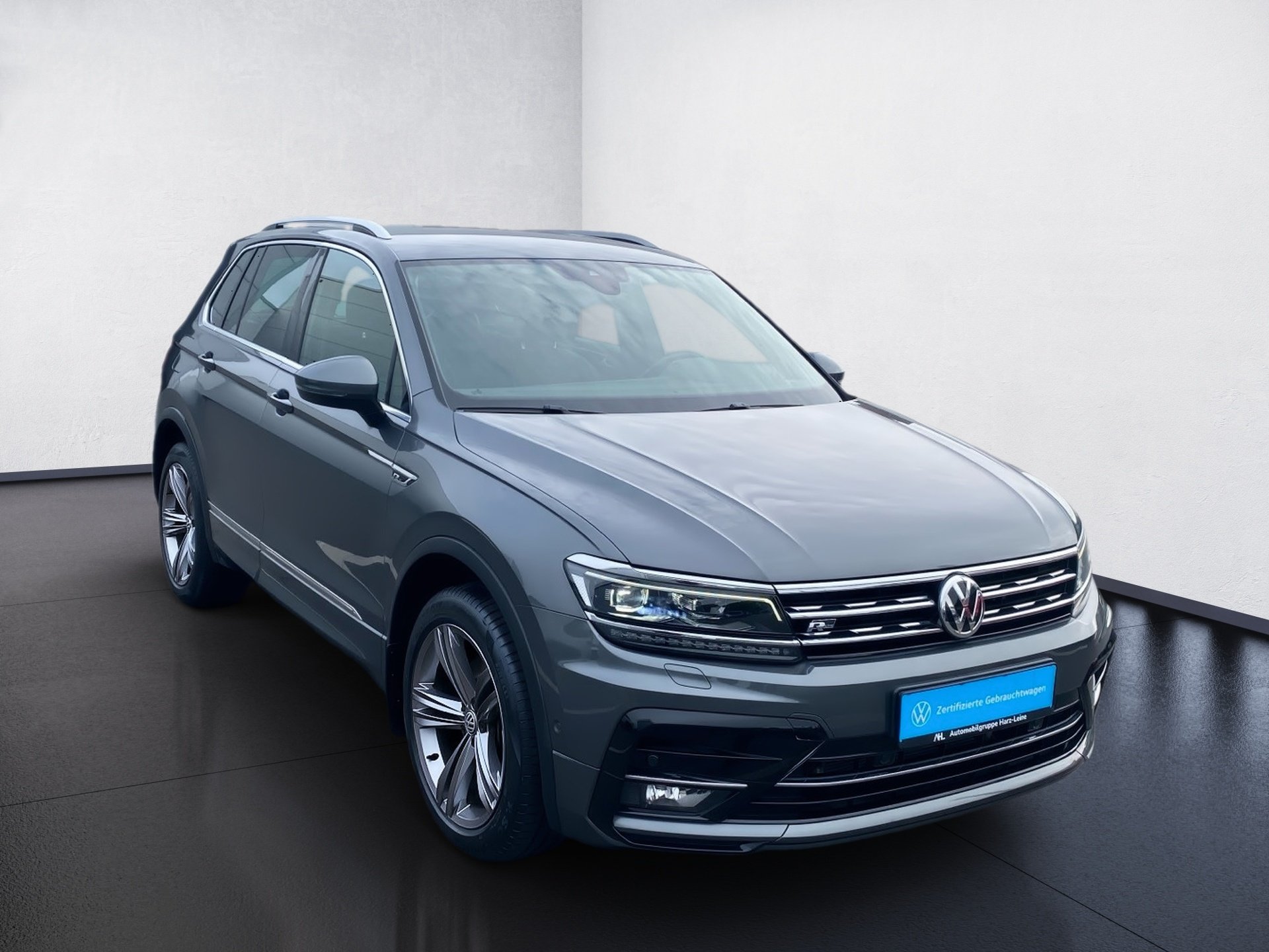 Tiguan 2.0 TDI R-Line 4M DSG LED Navi AHK Standhzg.