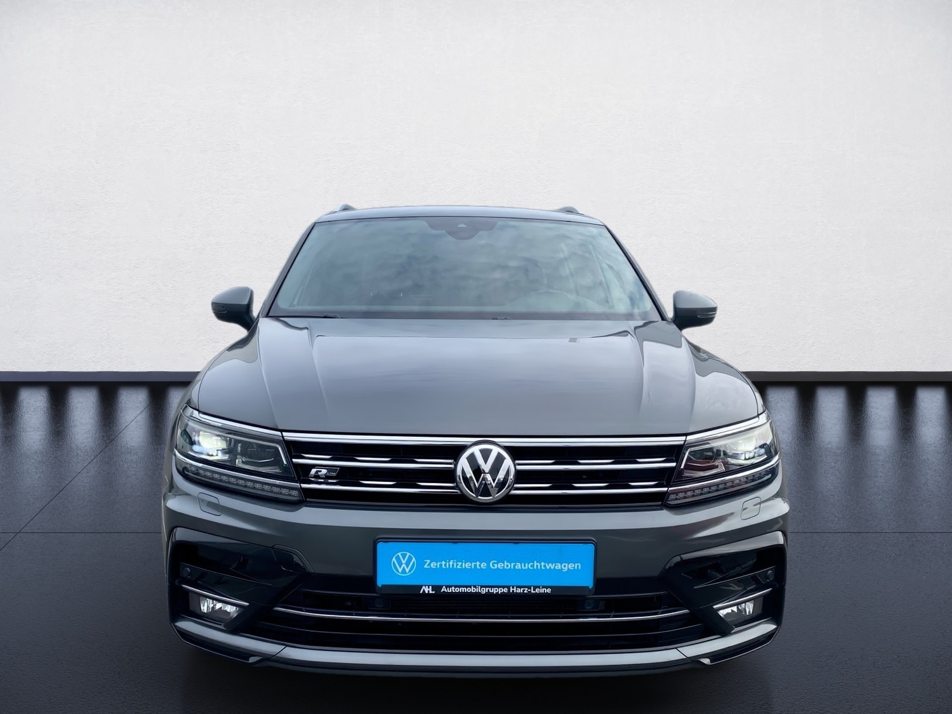Tiguan 2.0 TDI R-Line 4M DSG LED Navi AHK Standhzg.
