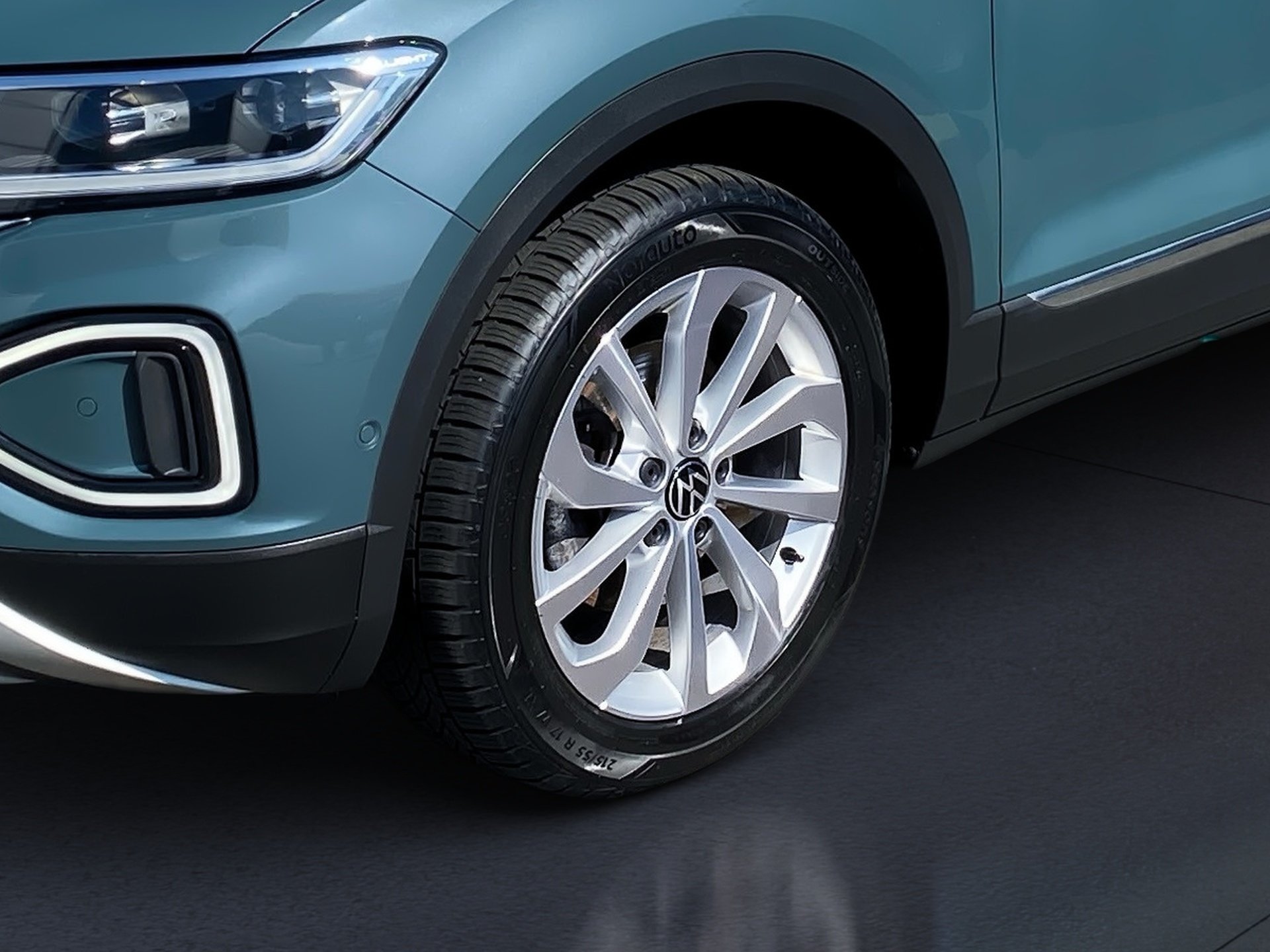 T-Roc 1.5 TSI Style DSG LED Navi ACC AHK 2xKlima