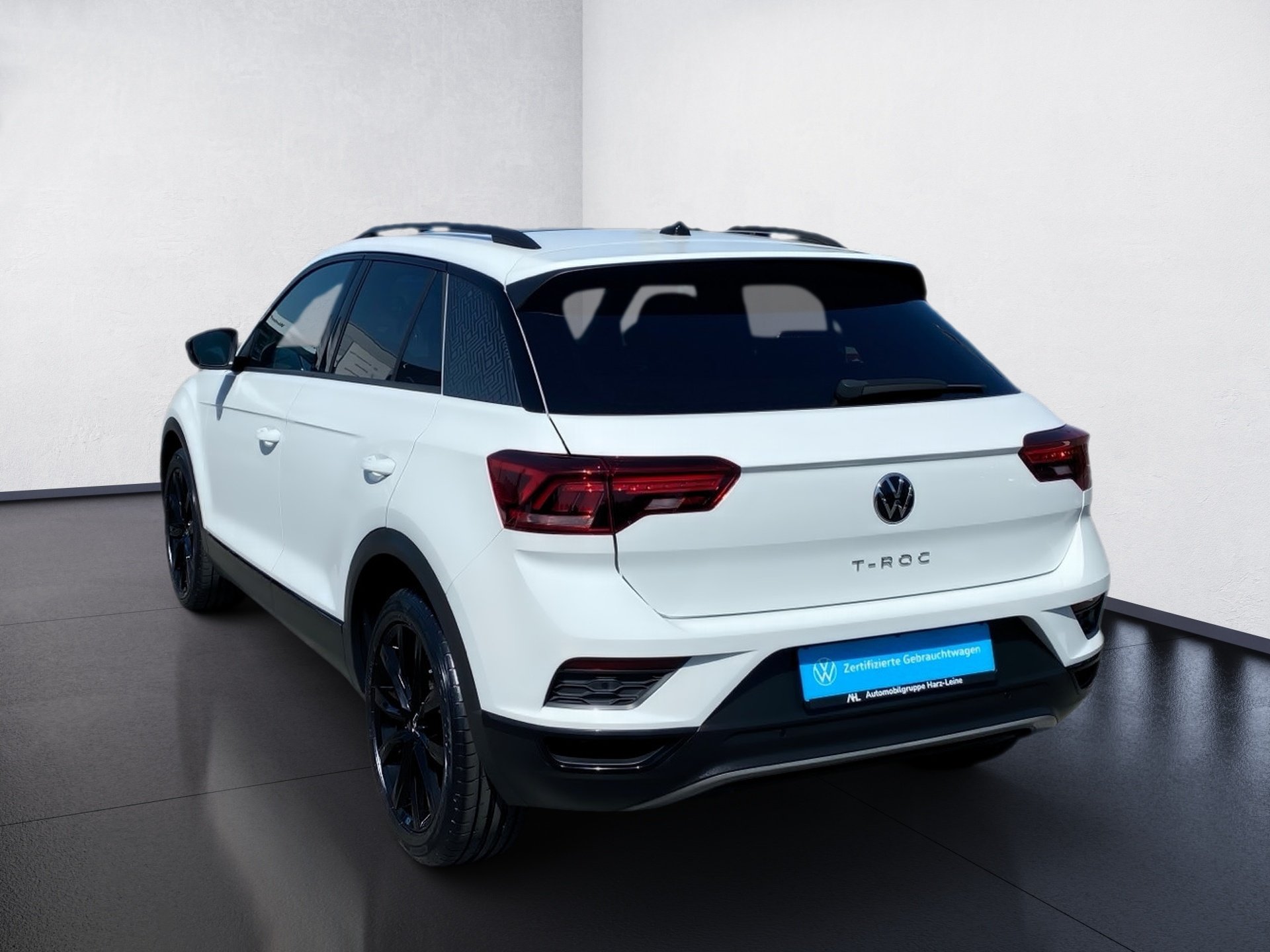 T-Roc Sport 1.5 TSI Sport Black Style LED Navi ACC AHK Pano