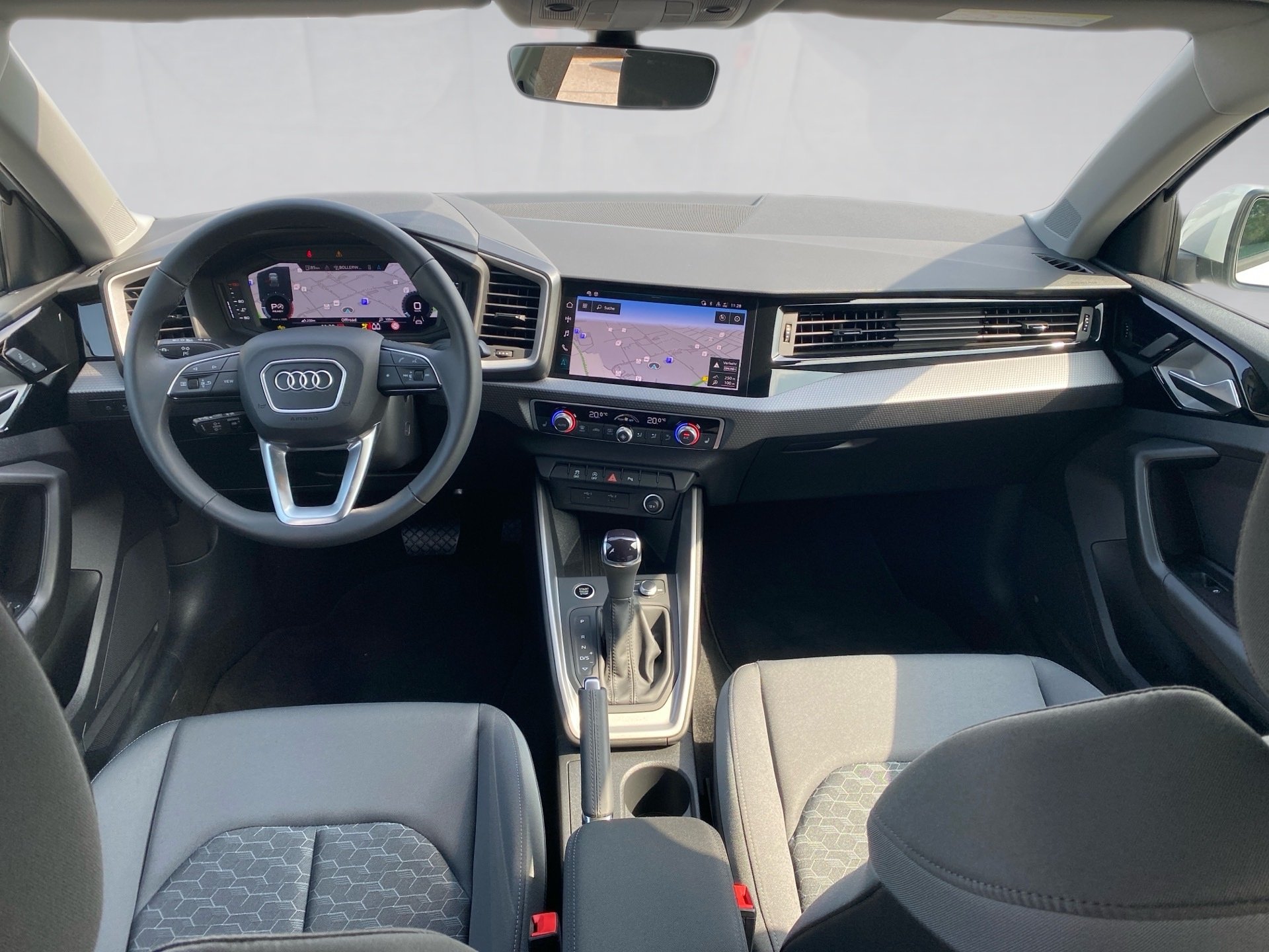 A1 Sportback 30 TFSI advanced S-tronic Navi ACC LED SHZ