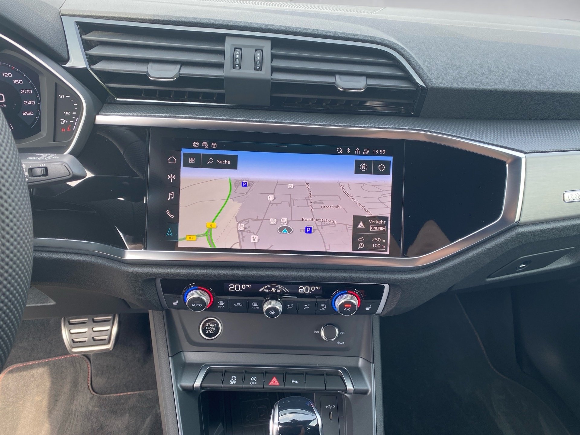 Q3 35 TFSI S line S-tronic Matrix AHK Navi ACC 360° Leder