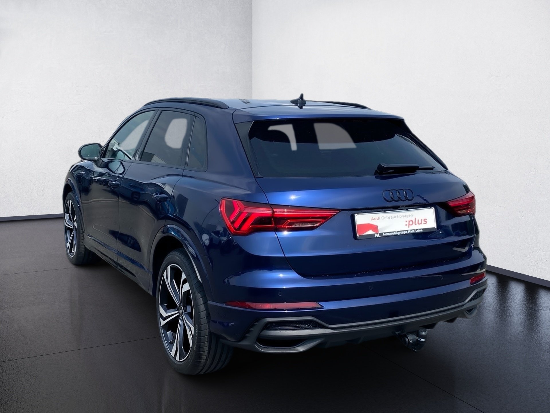 Q3 35 TFSI S line S-tronic Matrix AHK Navi ACC 360° Leder