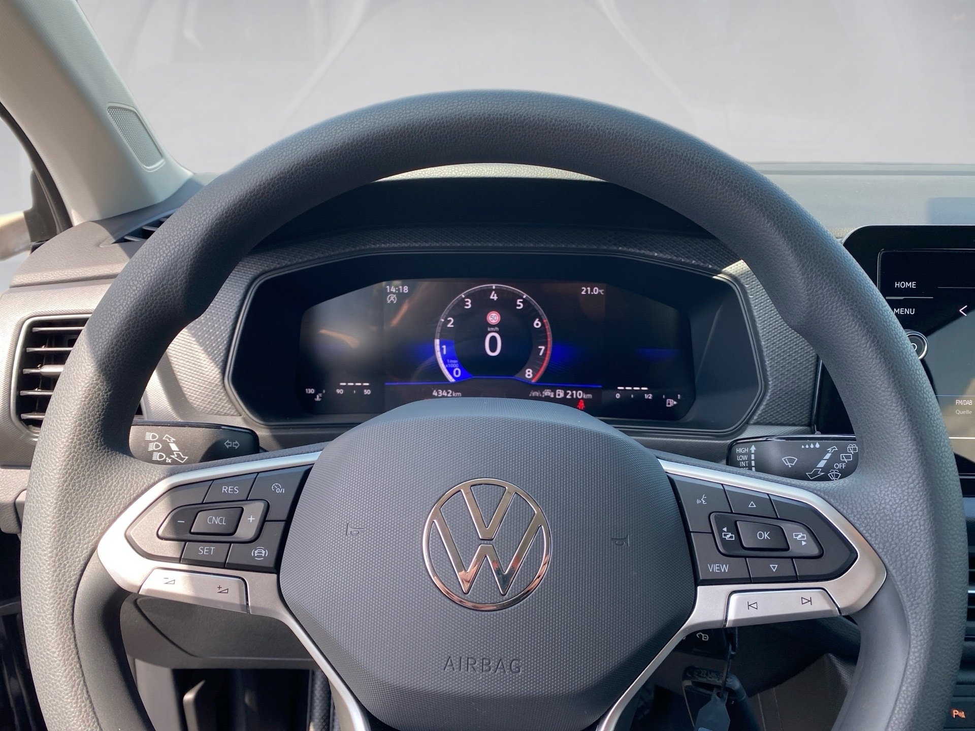 T-Cross 1.0 TSI LED Klima PDC SHZ App-Connect