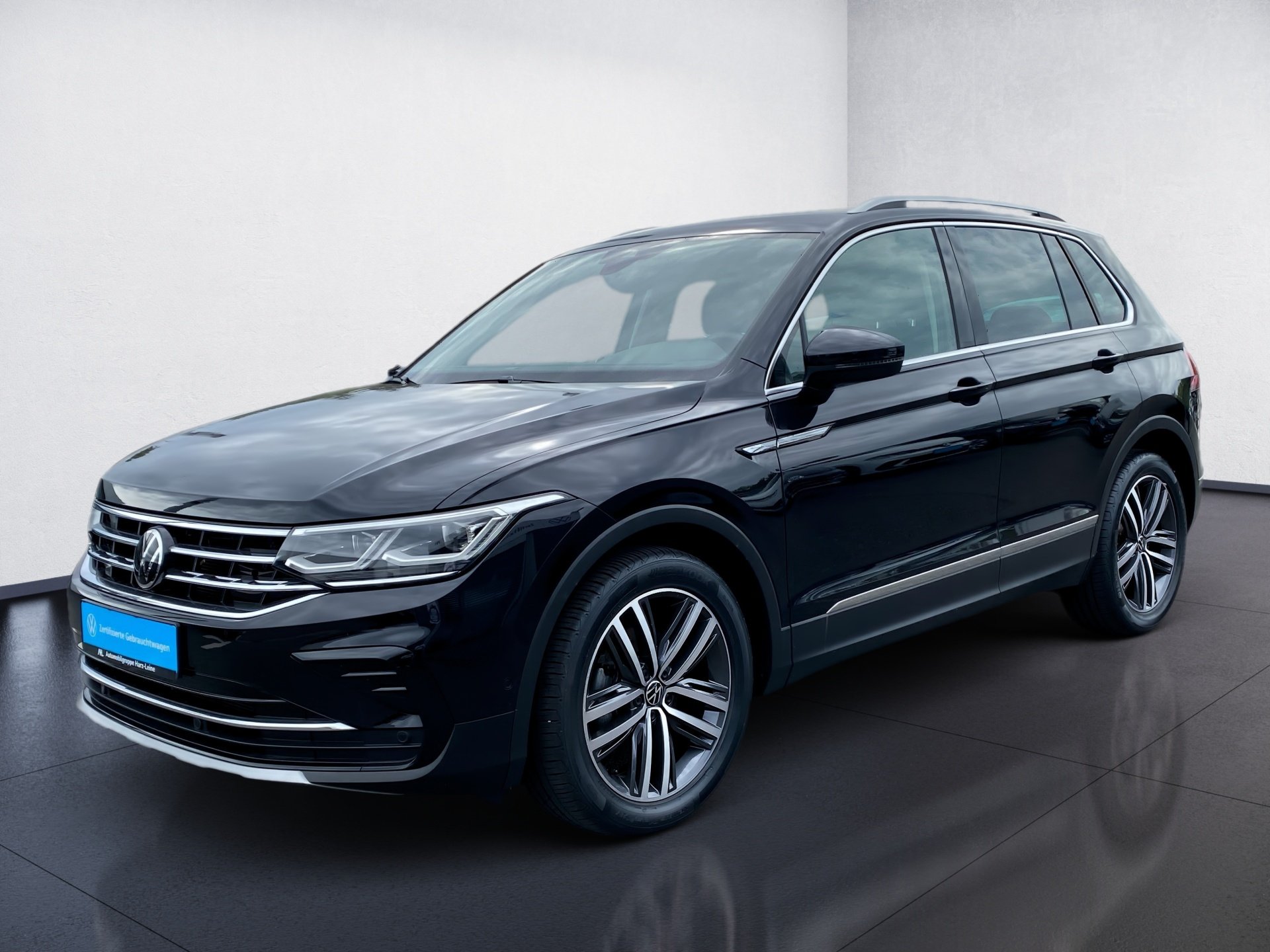 Tiguan 1.5 TSI Elegance DSG Matrix Navi ACC AHK Pano