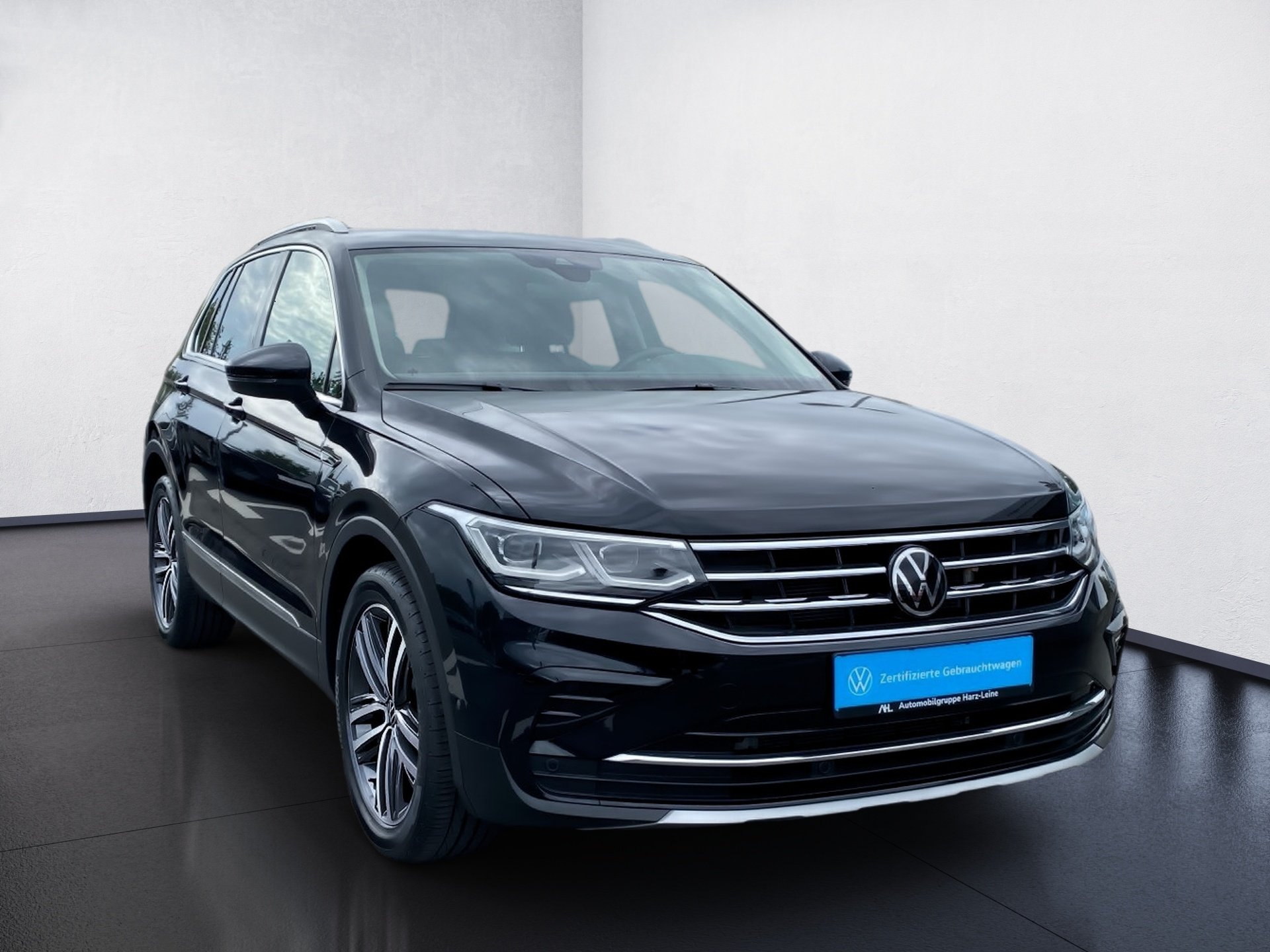 Tiguan 1.5 TSI Elegance DSG Matrix Navi ACC AHK Pano
