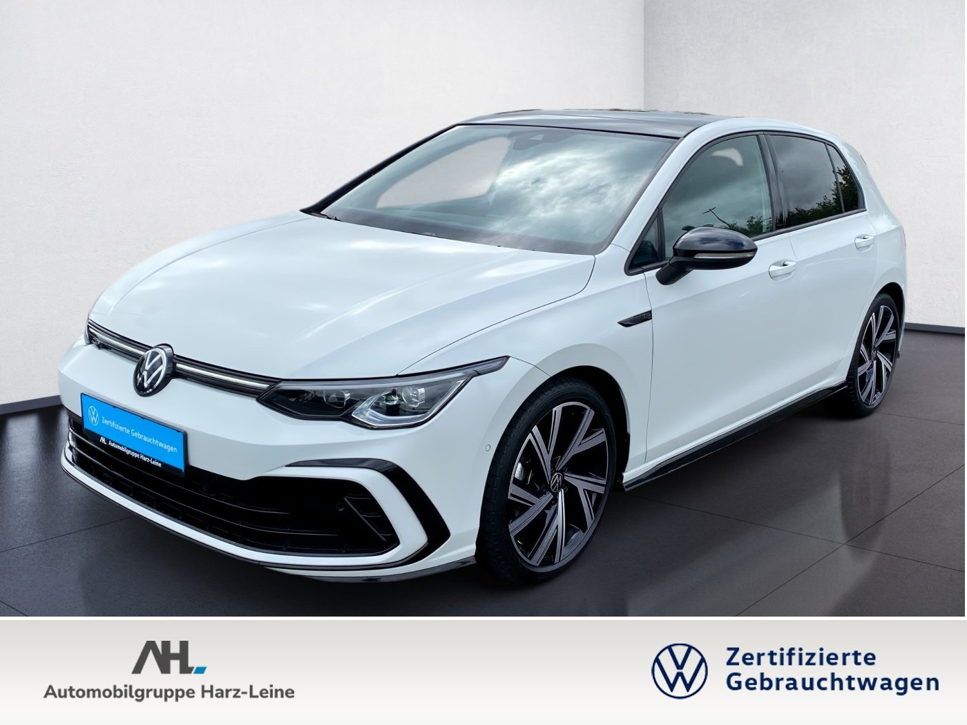 Golf 1.5 eTSI R-Line DSG BlackStyle LED Navi ACC Pano
