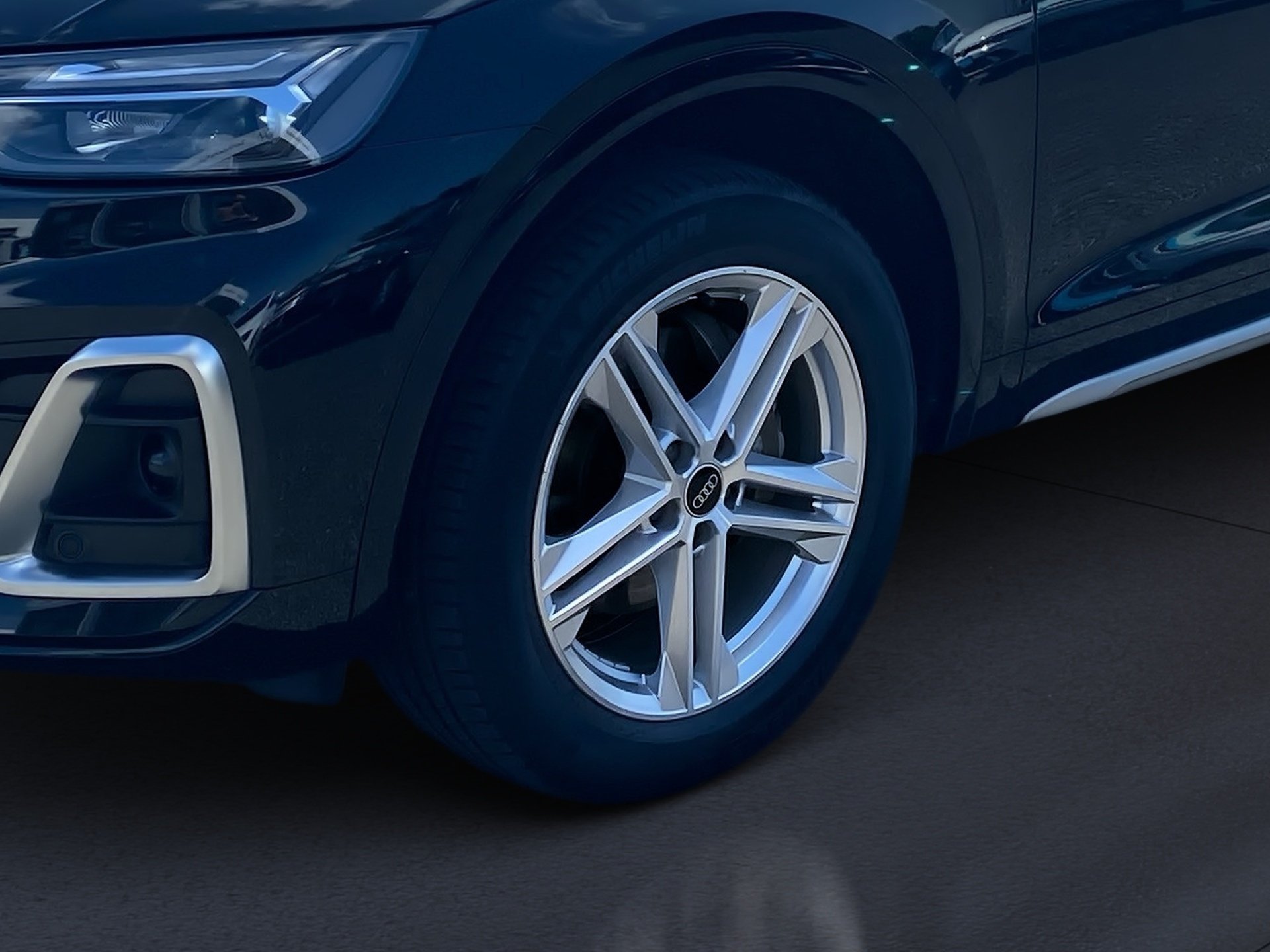 Q5 SUV S line 40 TDI S line quattro S-tronic LED Navi ACC RFK