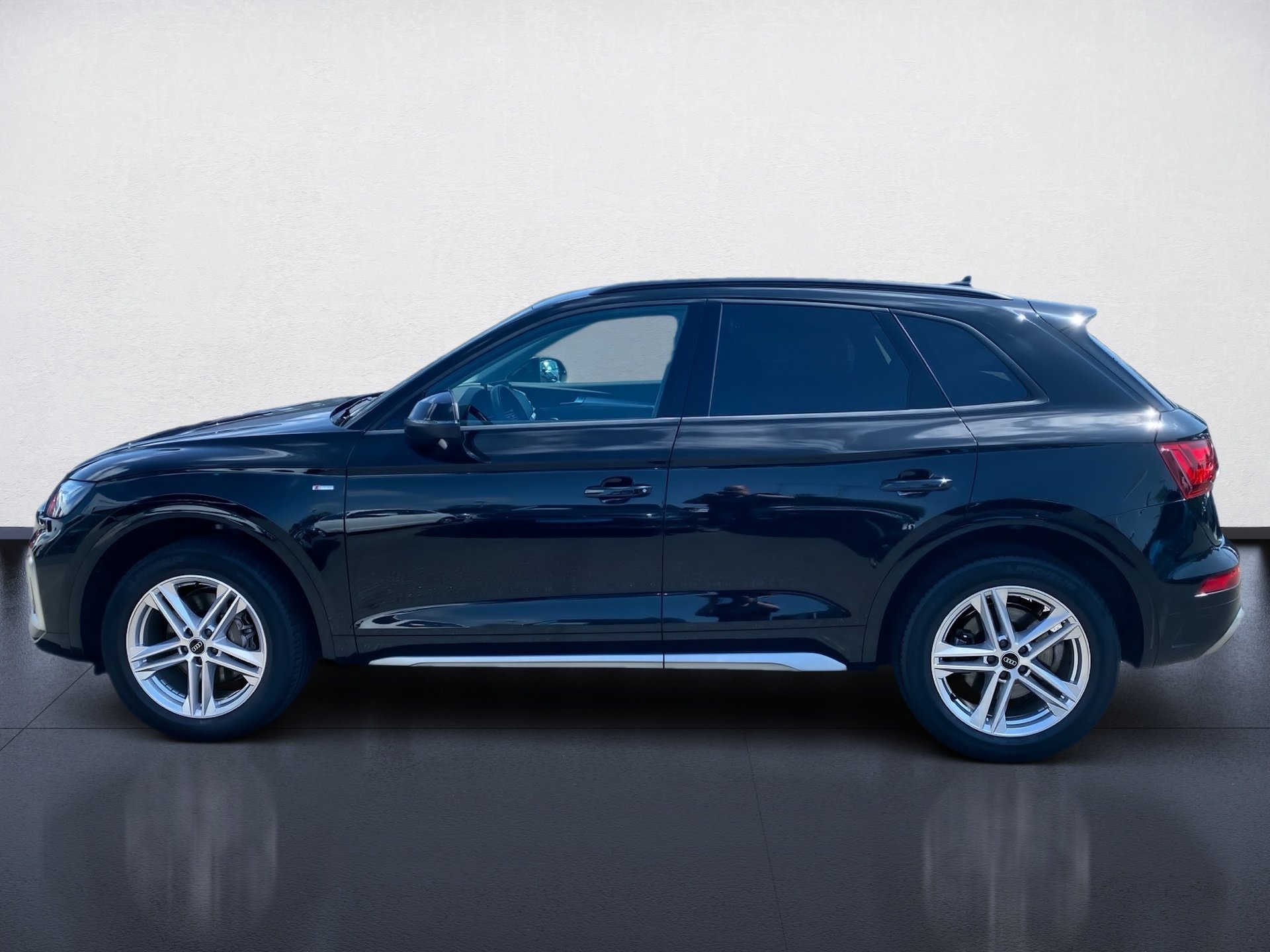 Q5 SUV S line 40 TDI S line quattro S-tronic LED Navi ACC RFK