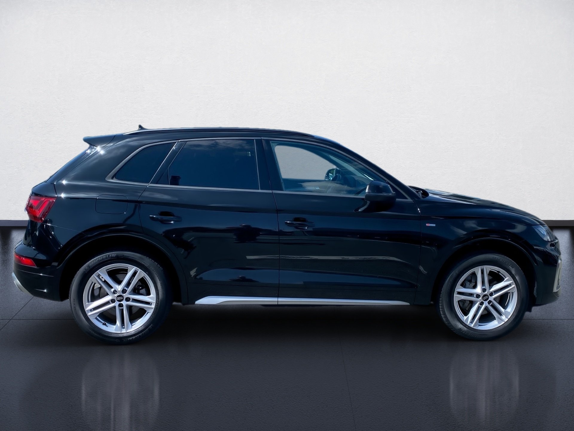 Q5 SUV S line 40 TDI S line quattro S-tronic LED Navi ACC RFK