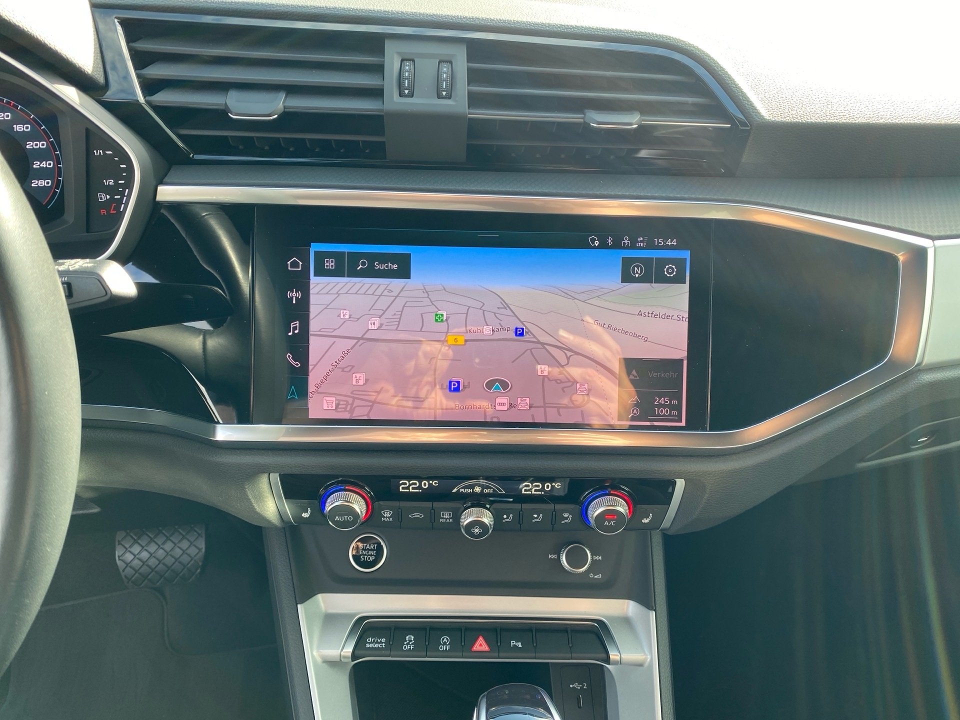 Q3 35 TDI S line quattro S-tronic LED Navi PDC RFK SHZ