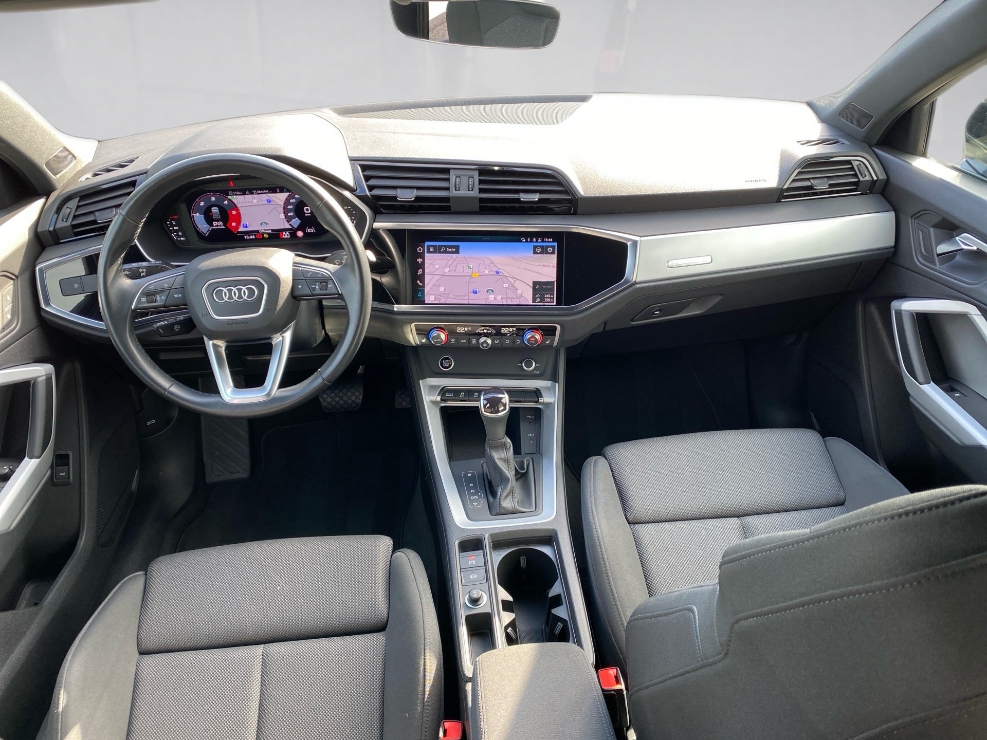Q3 35 TDI S line quattro S-tronic LED Navi PDC RFK SHZ