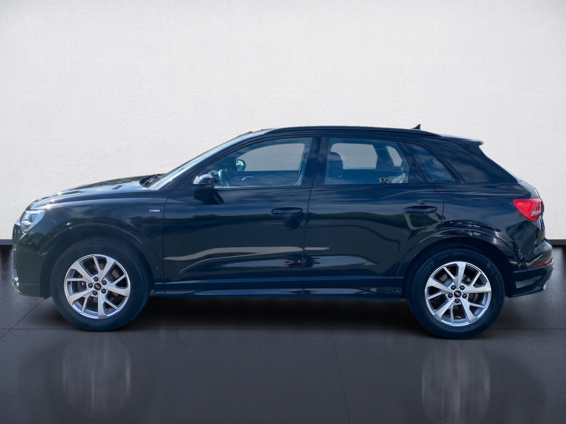 Q3 35 TDI S line quattro S-tronic LED Navi PDC RFK SHZ