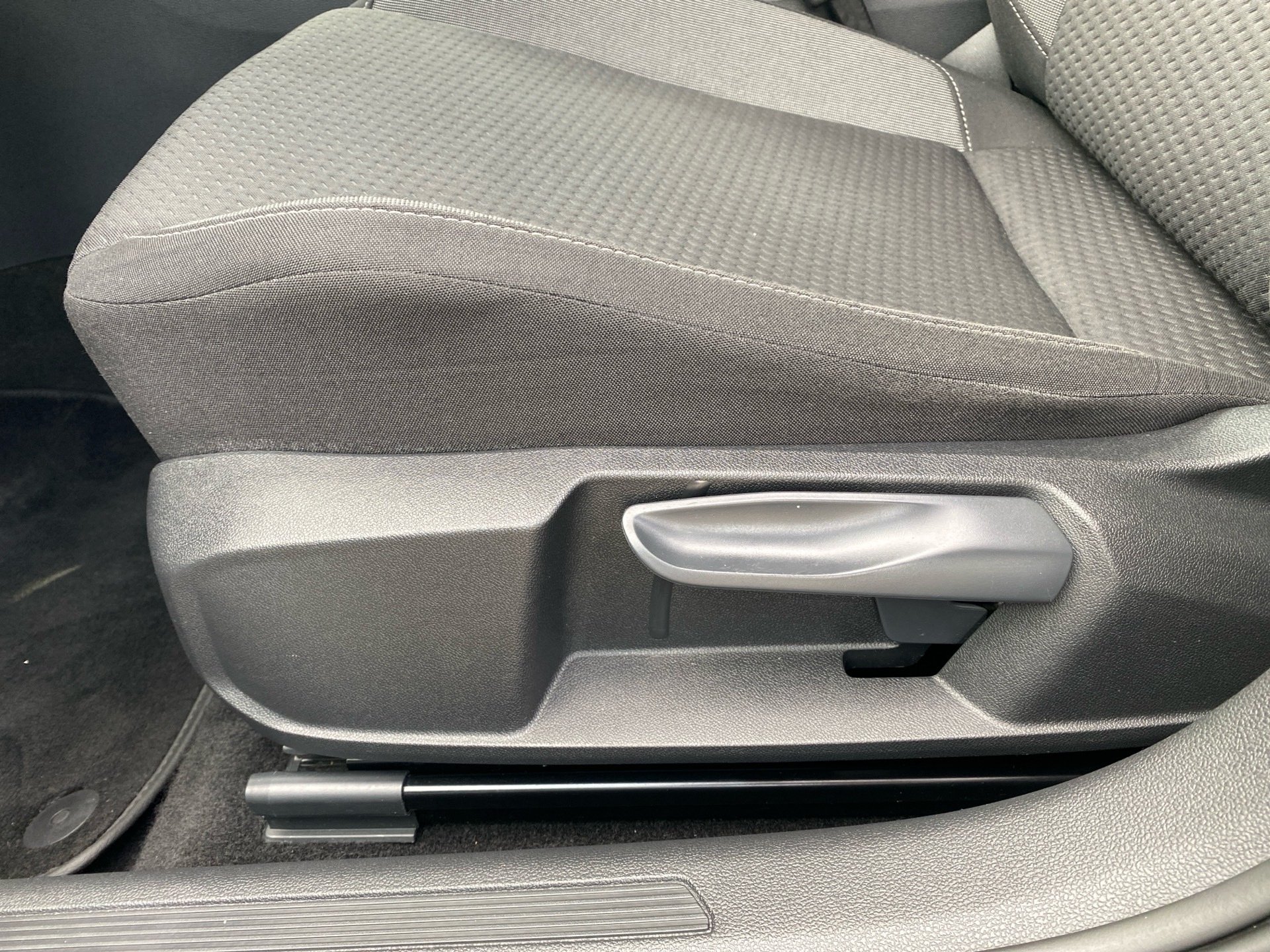 Polo 1.0 TSI Life LED Navi App-Connect PDC SHZ
