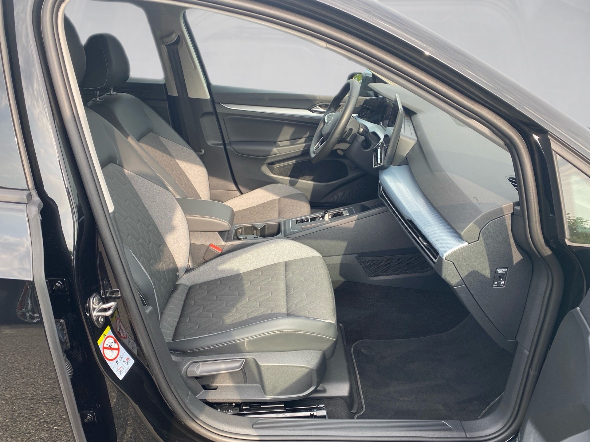 Golf Variant 1.5 eTSI GOAL DSG AHK Navi ACC LED RFK