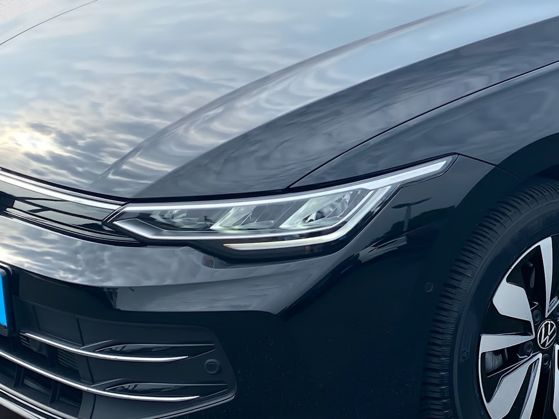 Golf Variant 1.5 eTSI GOAL DSG AHK Navi ACC LED RFK