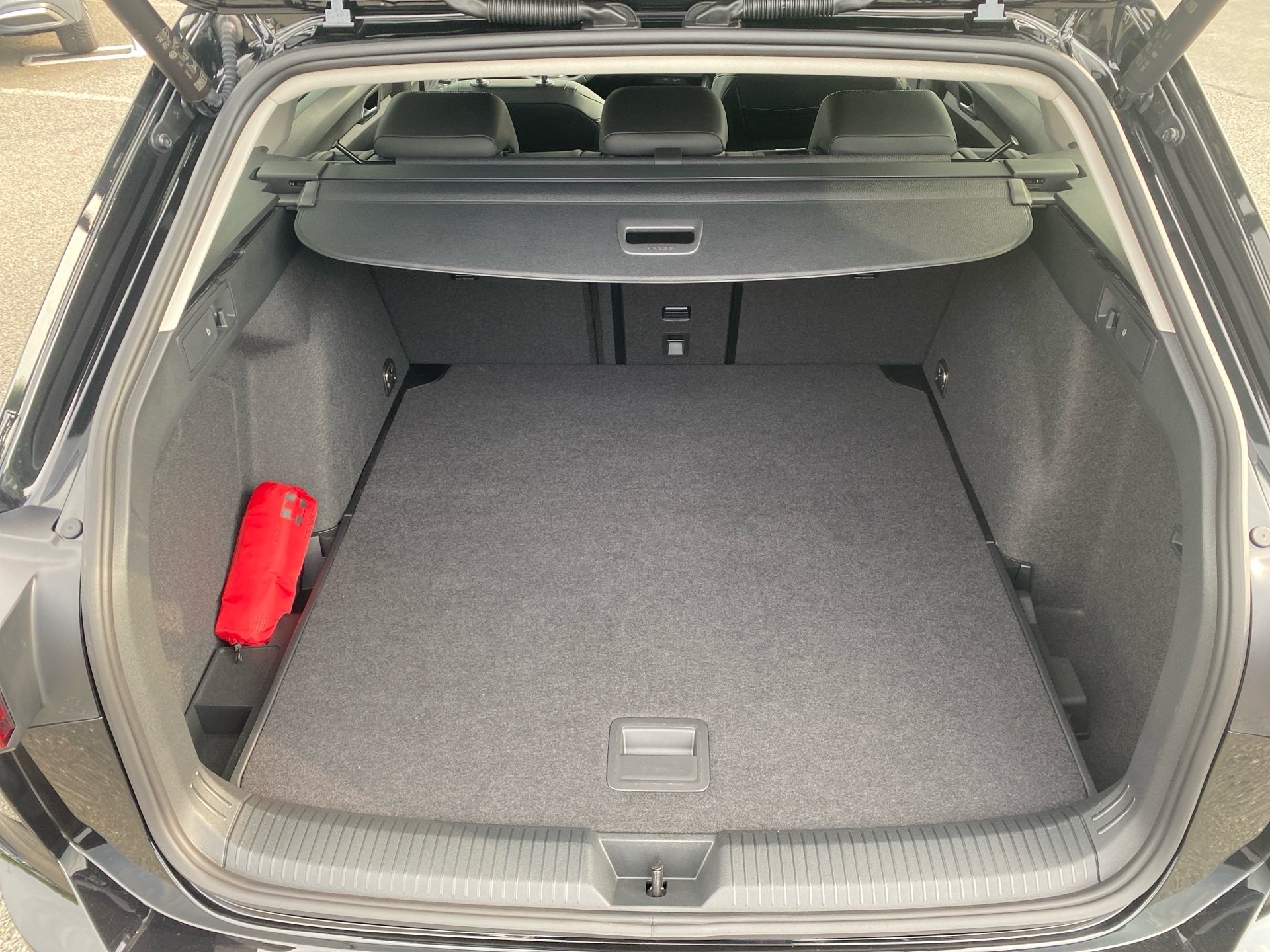 Golf Variant 1.5 eTSI GOAL DSG AHK Navi ACC LED RFK