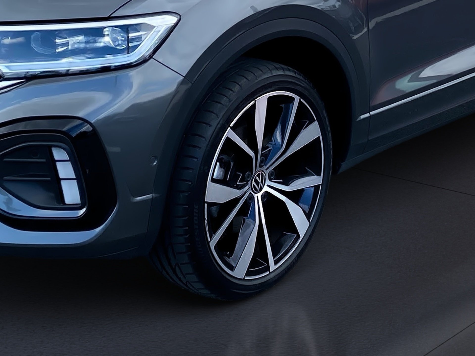 T-Roc 2.0 TSI R-Line 4M DSG Matrix Navi ACC Pano RFK