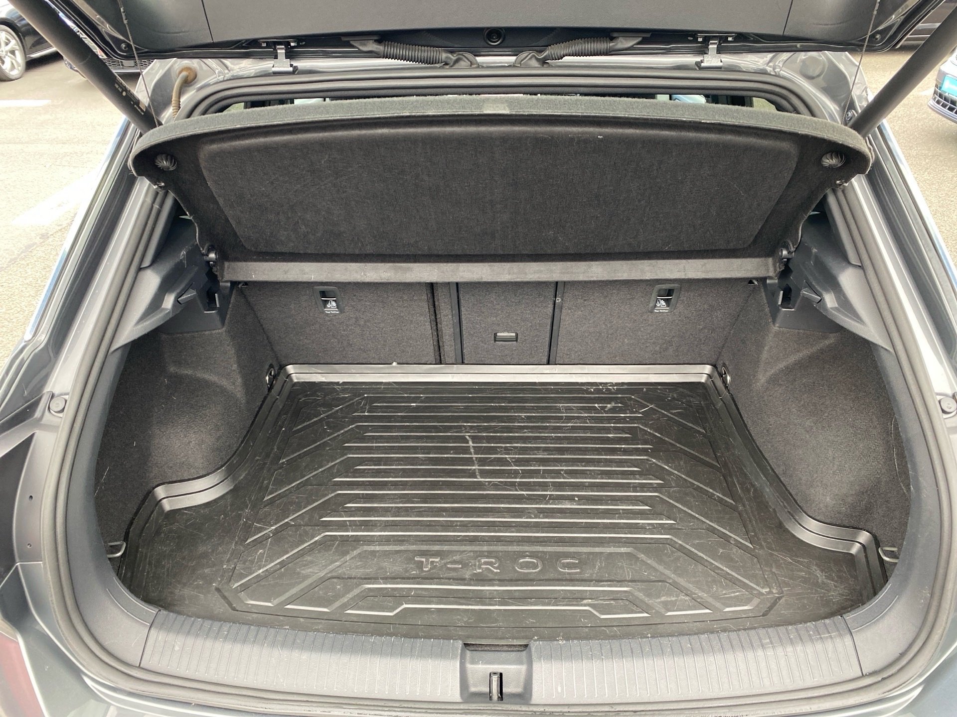 T-Roc 2.0 TSI R-Line 4M DSG Matrix Navi ACC Pano RFK