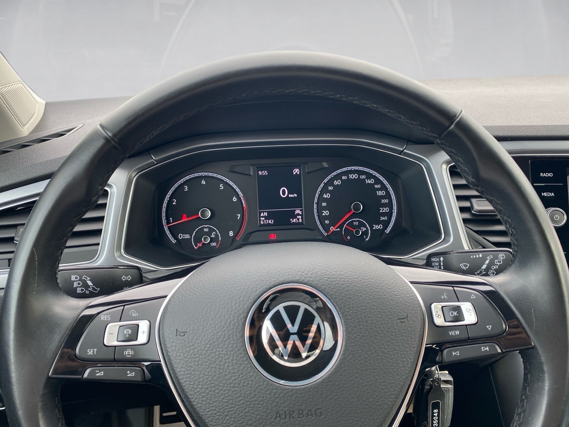 T-Roc 1.5 TSI Active Navi ACC PDC SHZ 2xKlima LM
