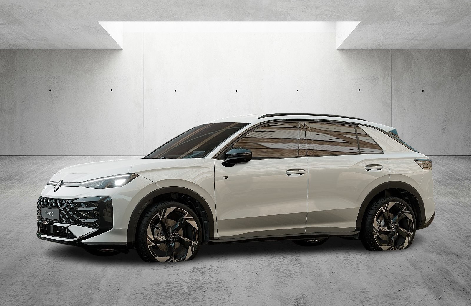 T-Roc R-Line 1.5 l eTSI OPF DSG 360 ACC AUT HUD