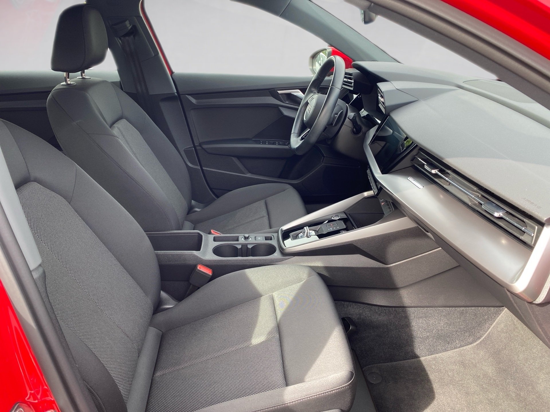 A3 Sportback 35 TFSI advanced S-tronic LED Navi SHZ Standhzg.