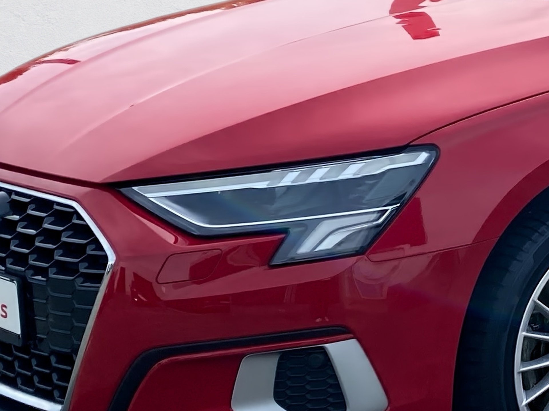 A3 Sportback 35 TFSI advanced S-tronic LED Navi SHZ Standhzg.