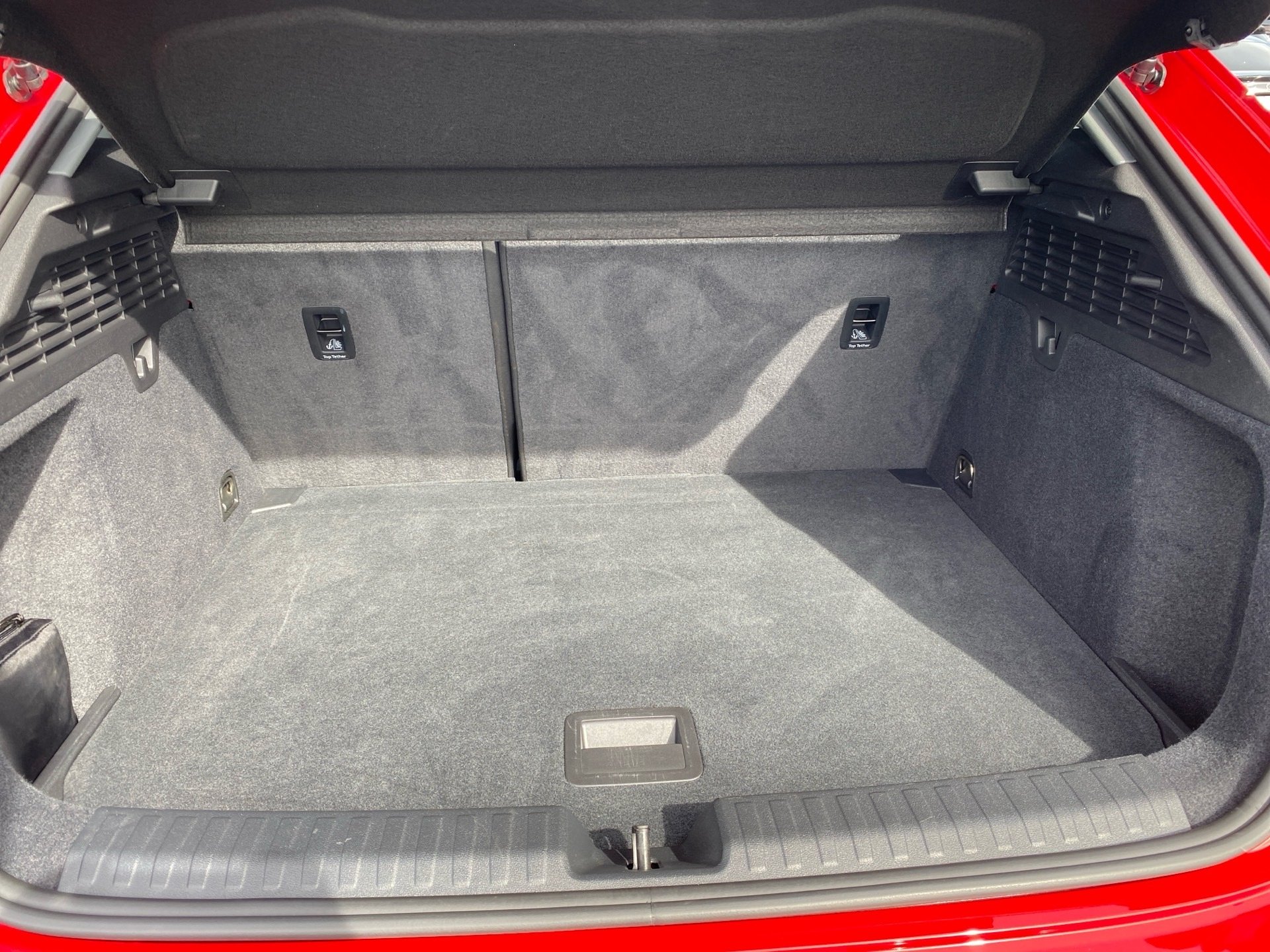 A3 Sportback 35 TFSI advanced S-tronic LED Navi SHZ Standhzg.
