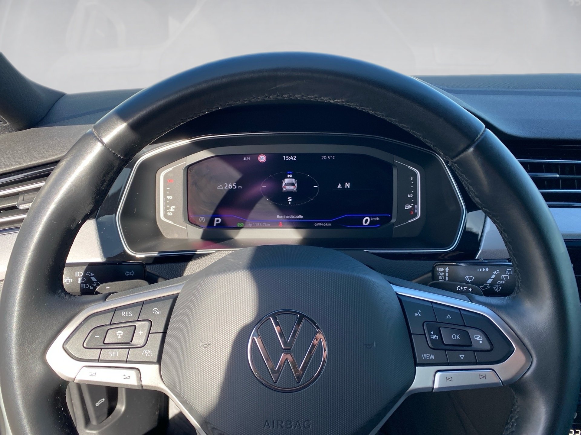 Passat Variant 2.0 TSI R-Line DSG LED Navi ACC RFK