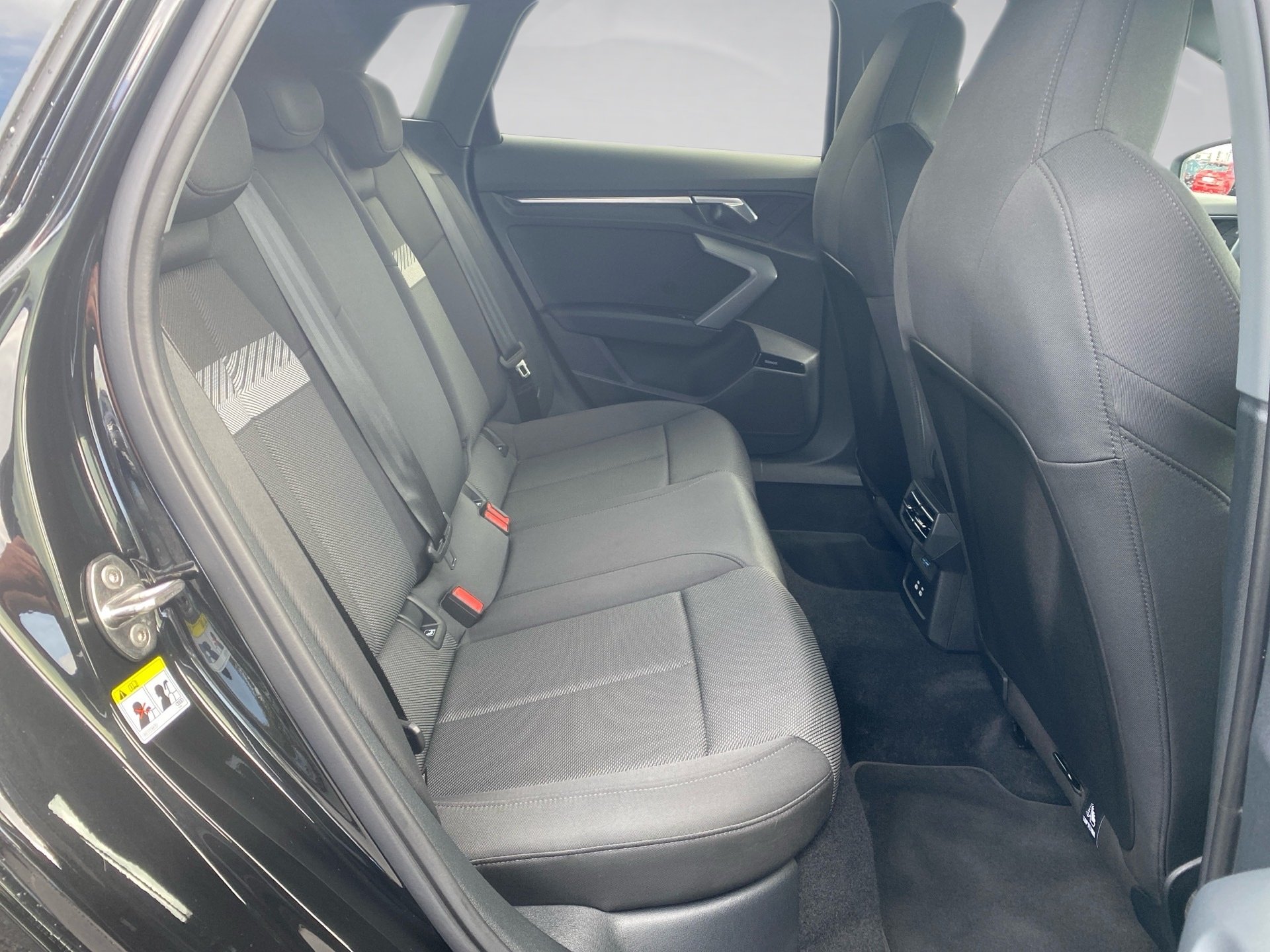 A3 Sportback 35 TFSI S line S-tronic LED Navi ACC HuD Sonos