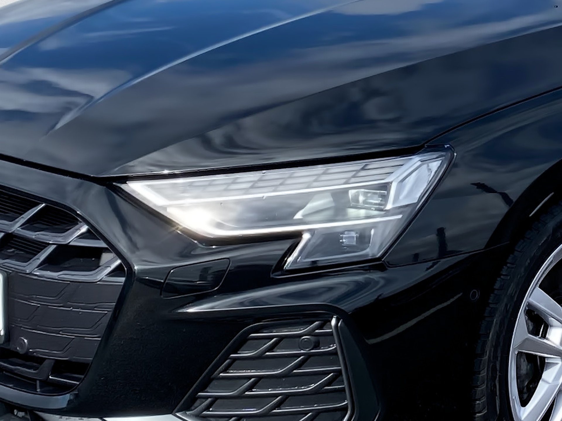 A3 Sportback 35 TFSI S line S-tronic LED Navi ACC HuD Sonos
