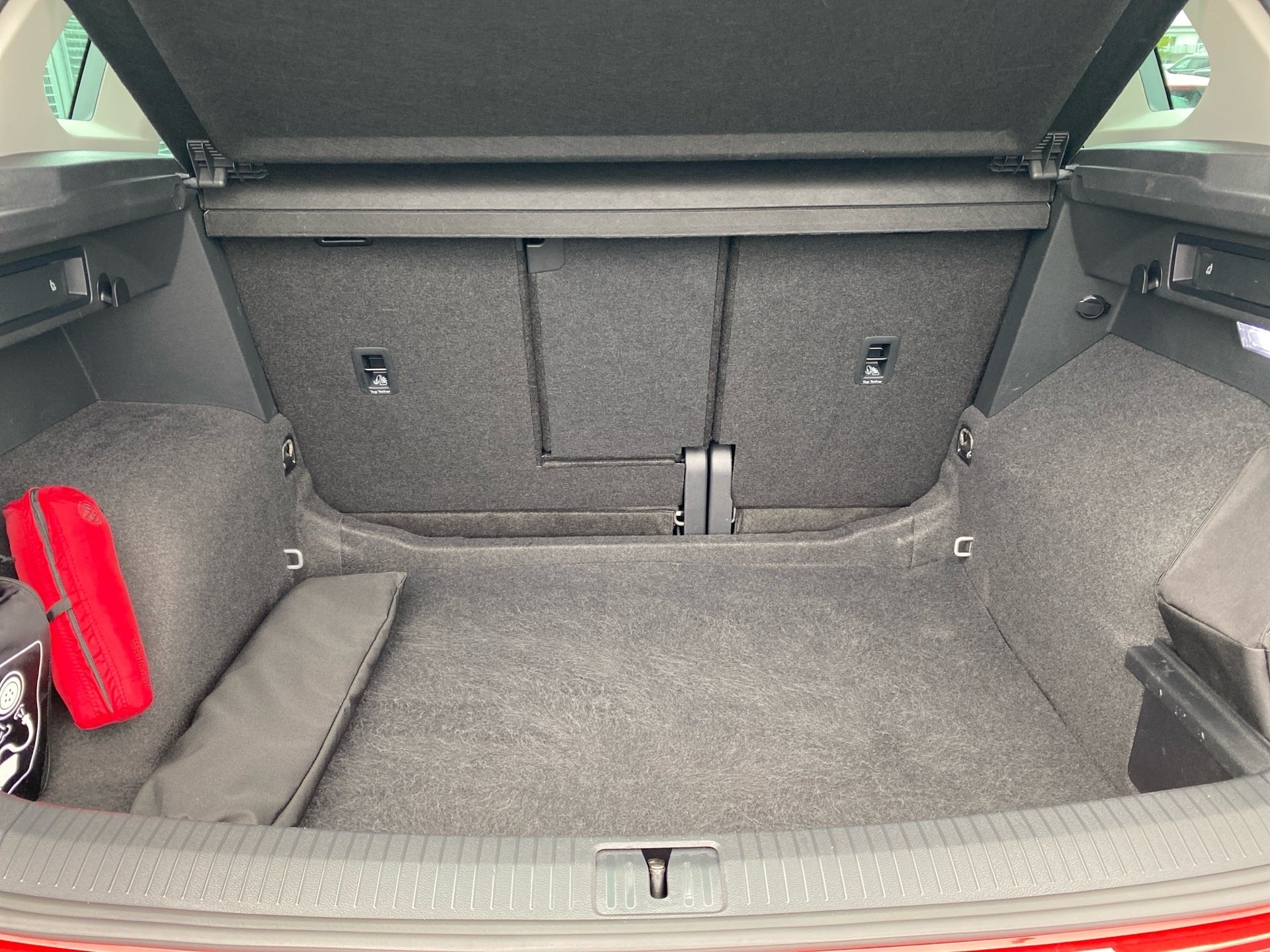 Tiguan 2.0 TDI Life DSG Matrix Navi ACC AHK RFK