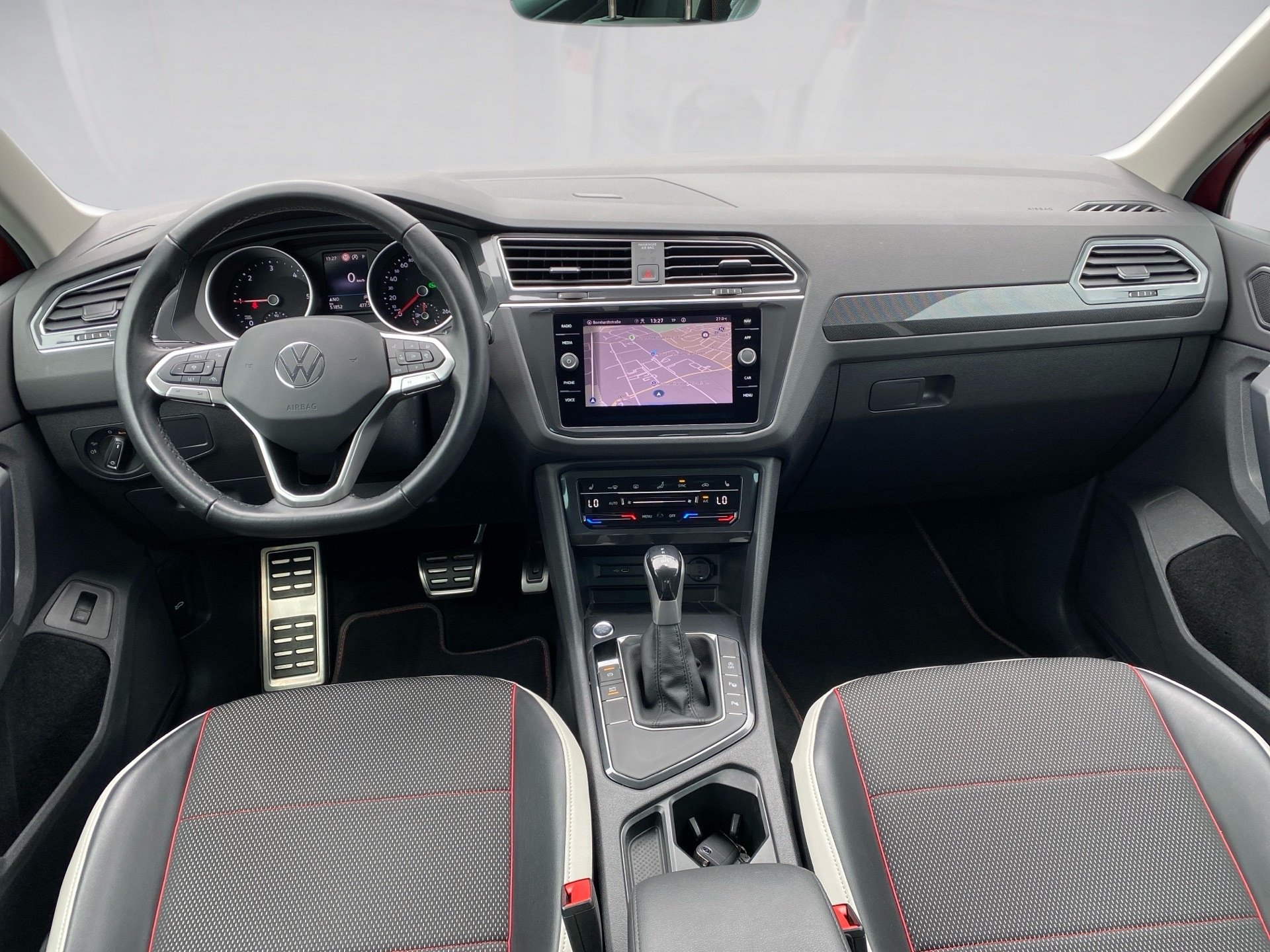 Tiguan 2.0 TDI Life DSG Matrix Navi ACC AHK RFK