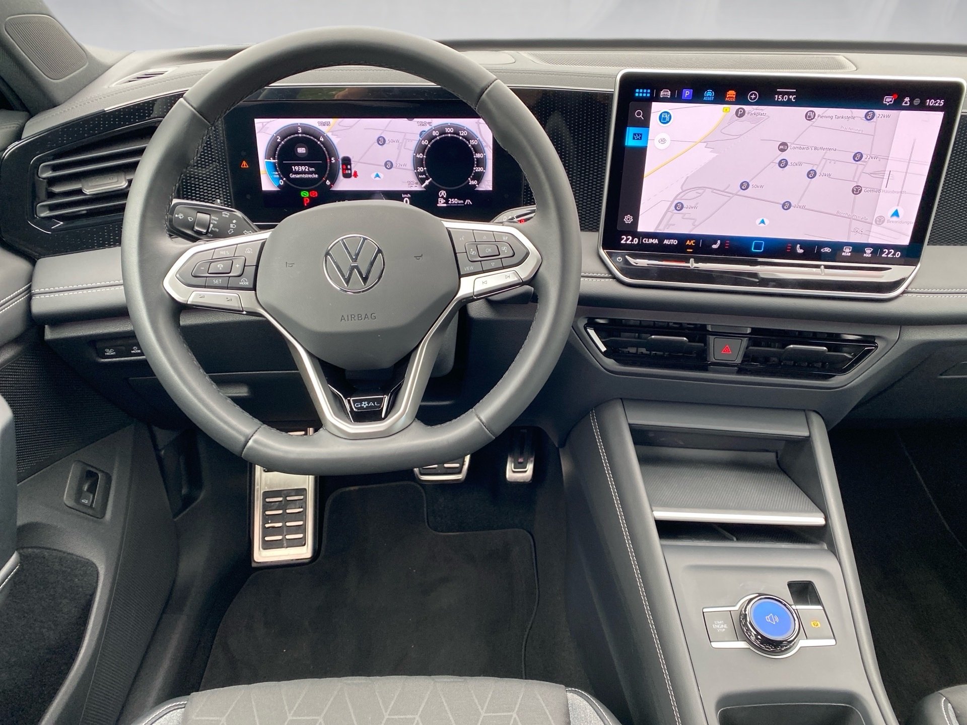 Tiguan 2.0 TDI GOAL DSG HD-Matrix AHK Navi ACC HuD