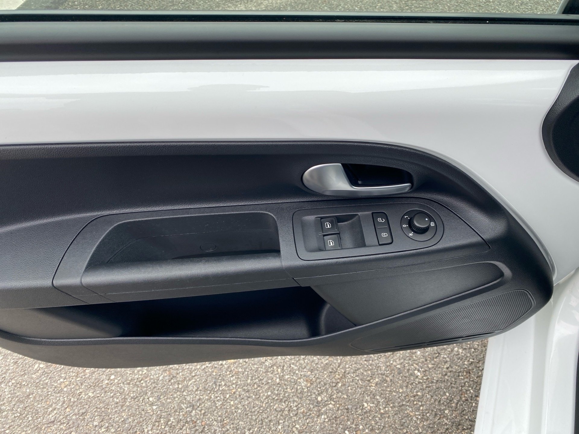 up! 1.0 Klima Bluetooth PDC RFK GRA SHZ Kam. PDC