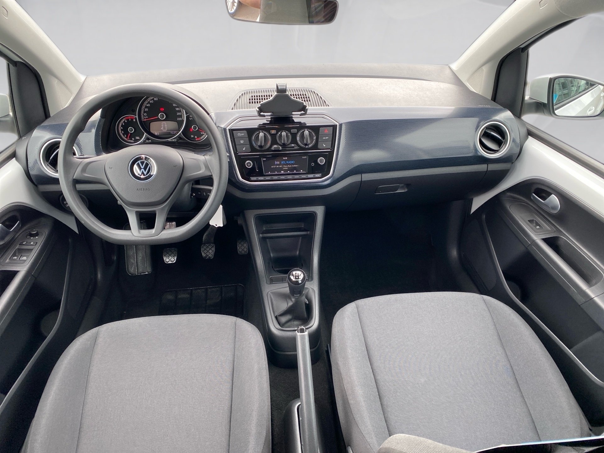 up! 1.0 Klima Bluetooth PDC RFK GRA SHZ Kam. PDC