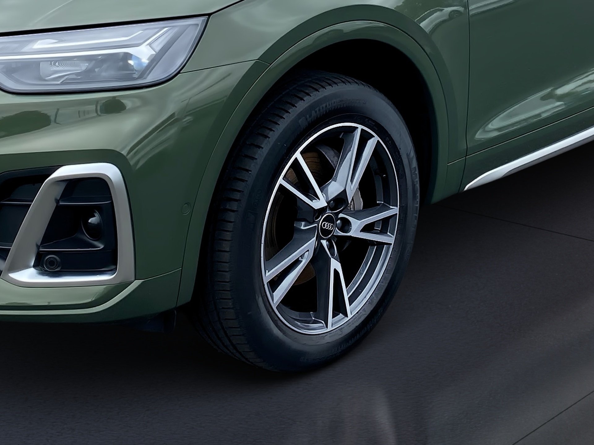 Q5 40 TDI S line quattro S-tronic AHK Pano Navi ACC 360°