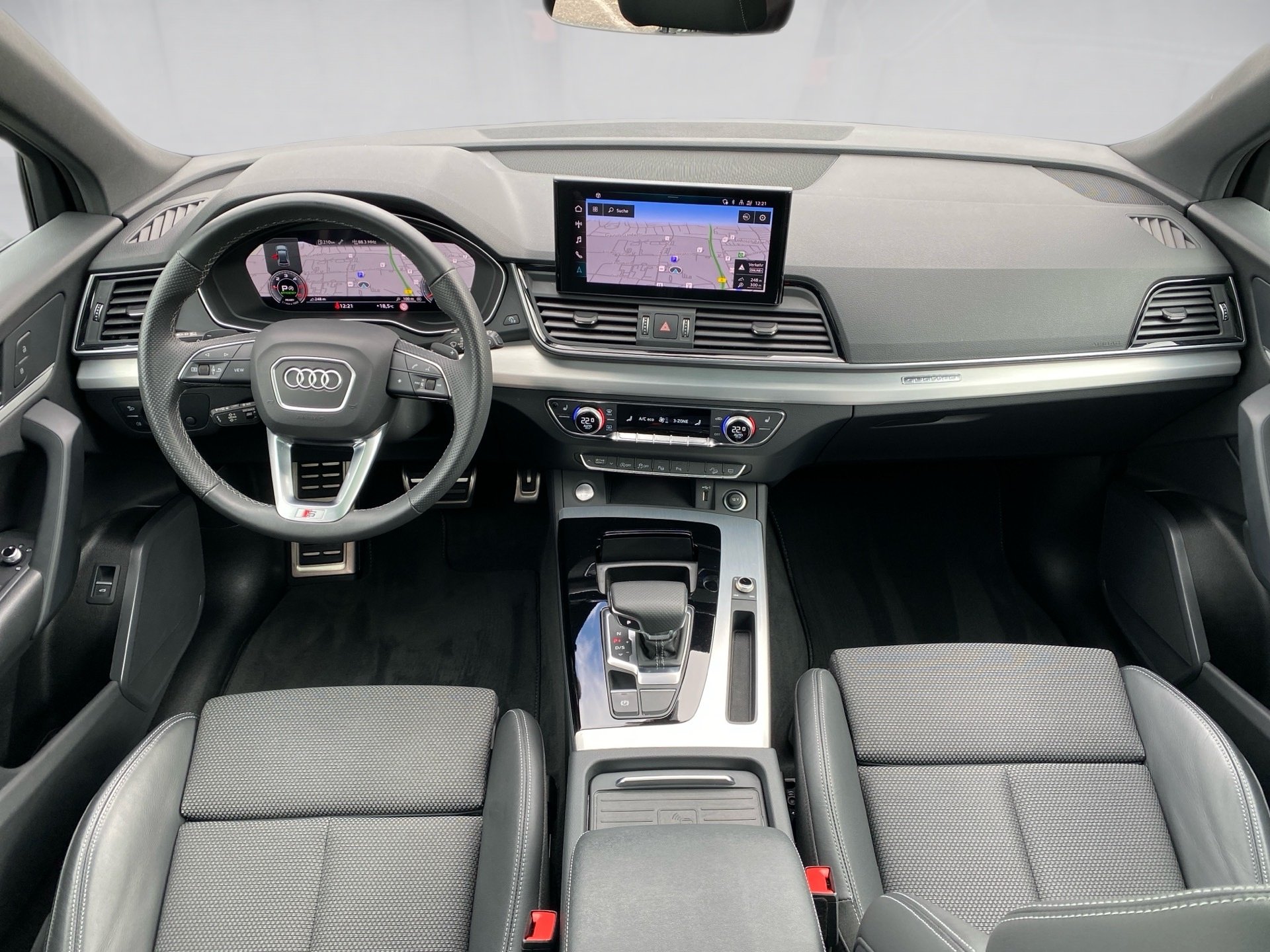 Q5 40 TDI S line quattro S-tronic AHK Pano Navi ACC 360°