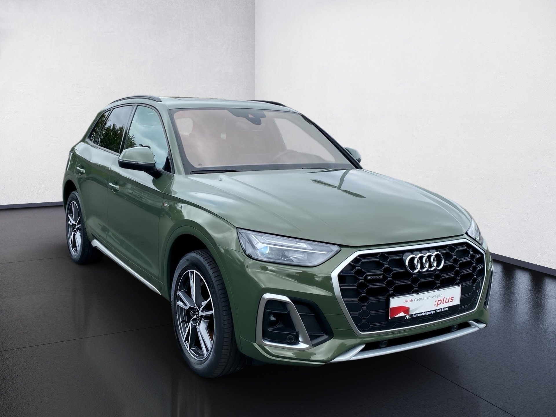 Q5 40 TDI S line quattro S-tronic AHK Pano Navi ACC 360°