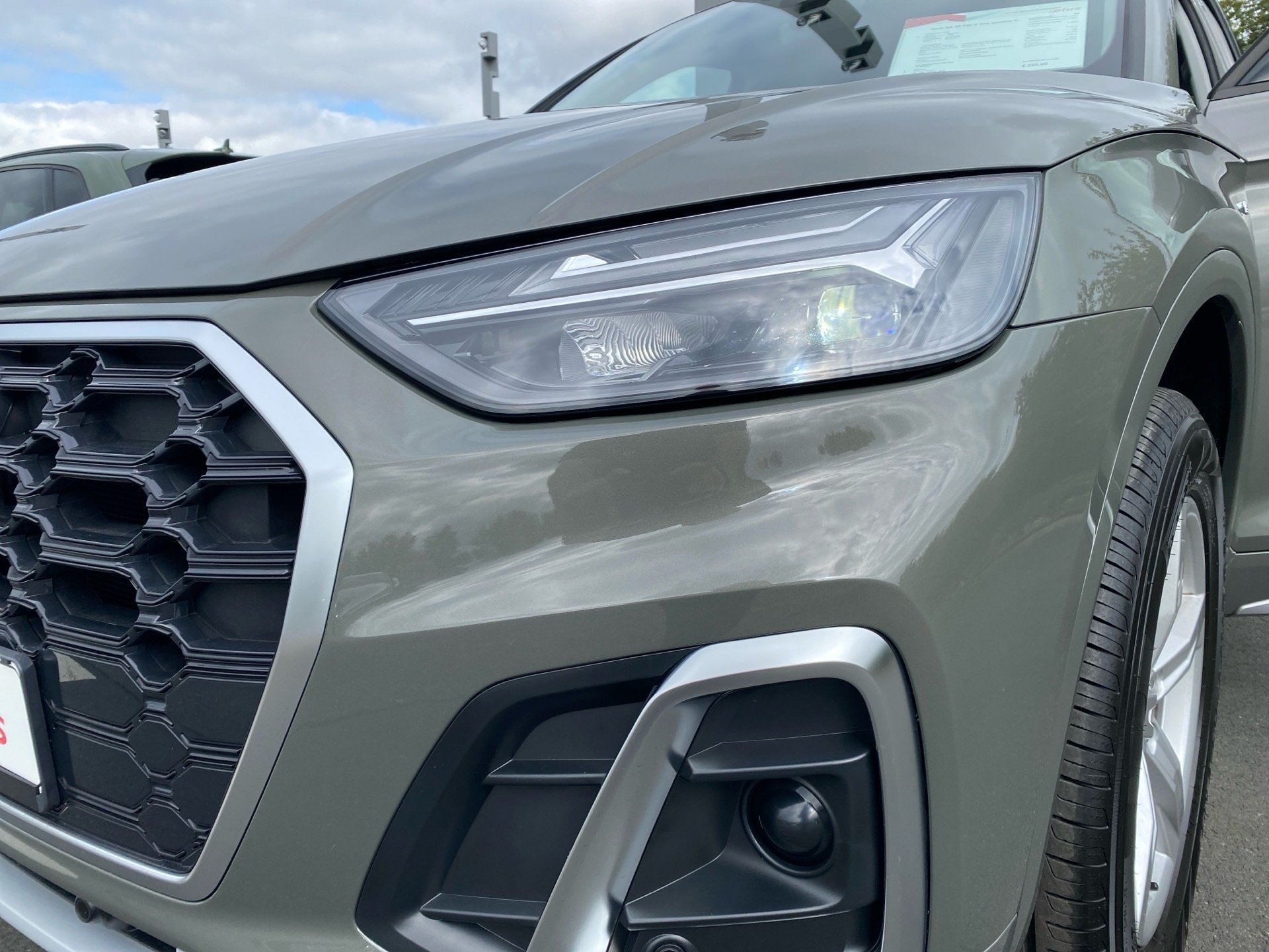 Q5 40 TDI S line quattro S-tronic LED Navi AHK HuD Leder B&O