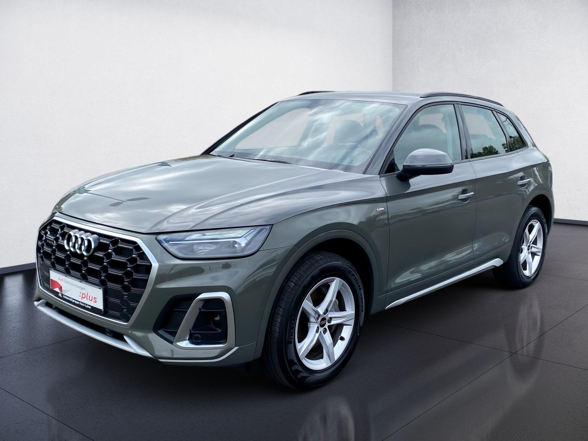Q5 40 TDI S line quattro S-tronic LED Navi AHK HuD Leder B&O