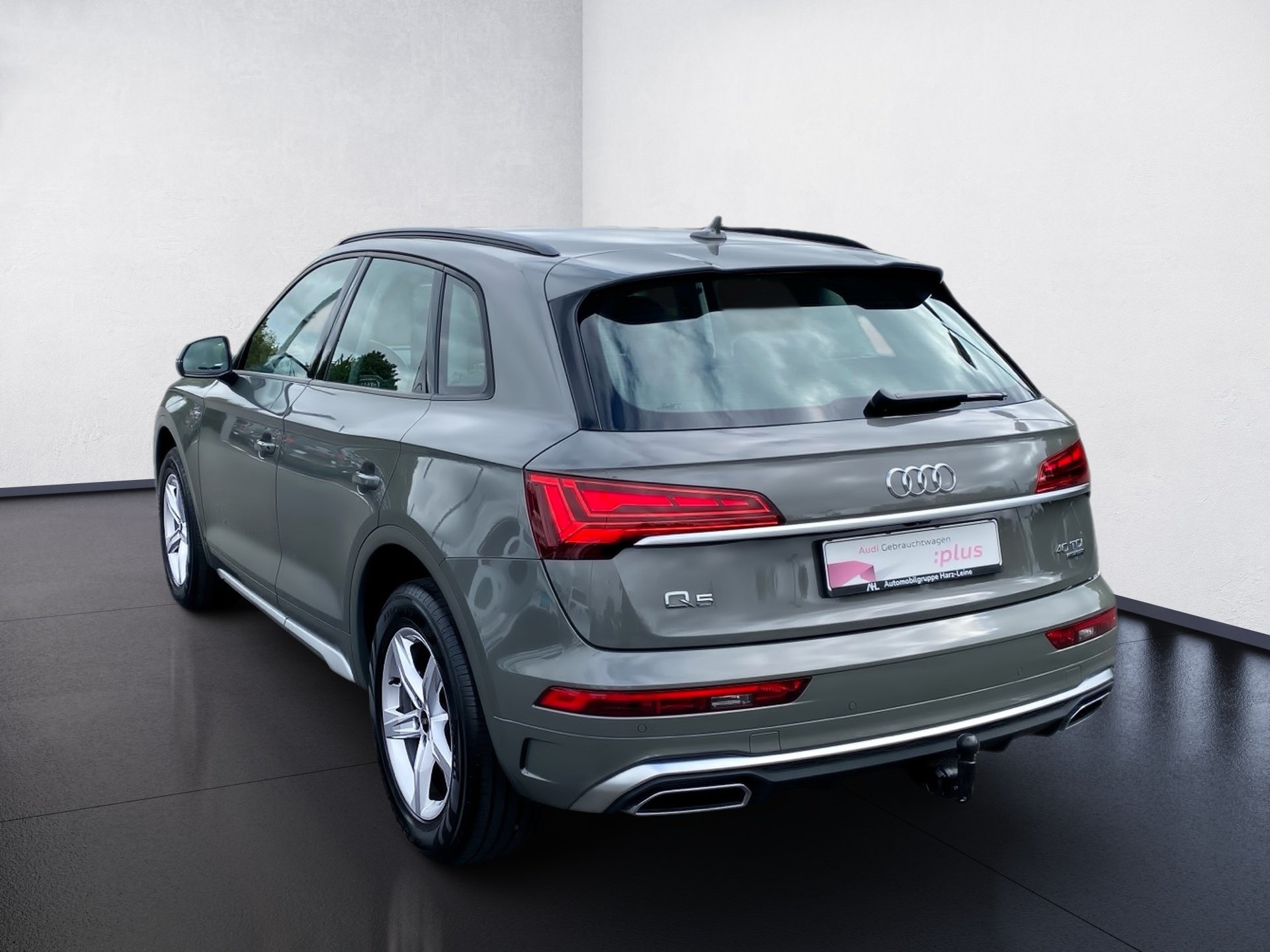 Q5 40 TDI S line quattro S-tronic LED Navi AHK HuD Leder B&O